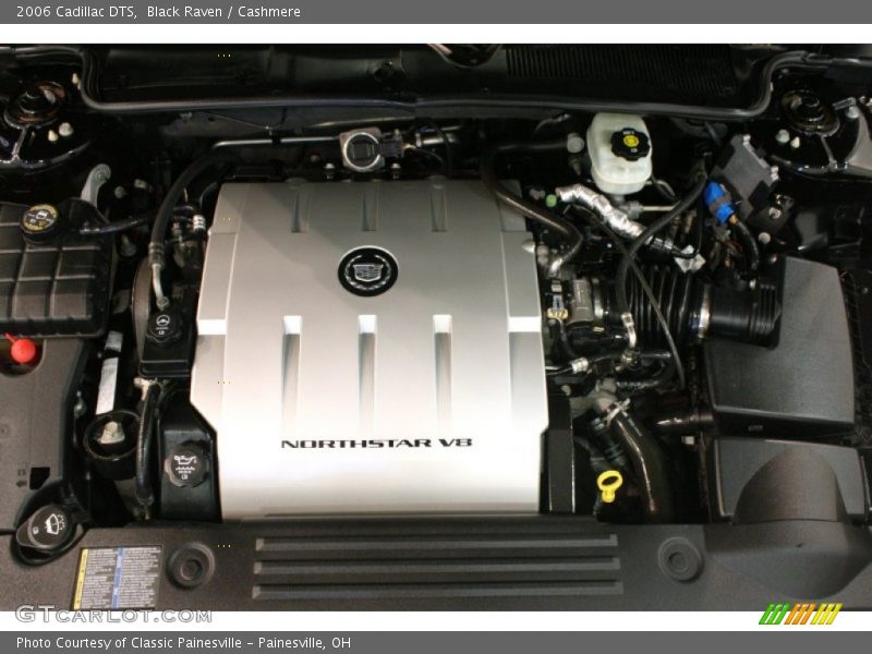 Black Raven / Cashmere 2006 Cadillac DTS