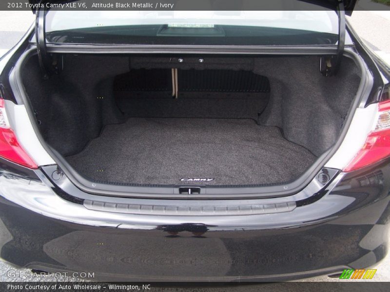 Attitude Black Metallic / Ivory 2012 Toyota Camry XLE V6