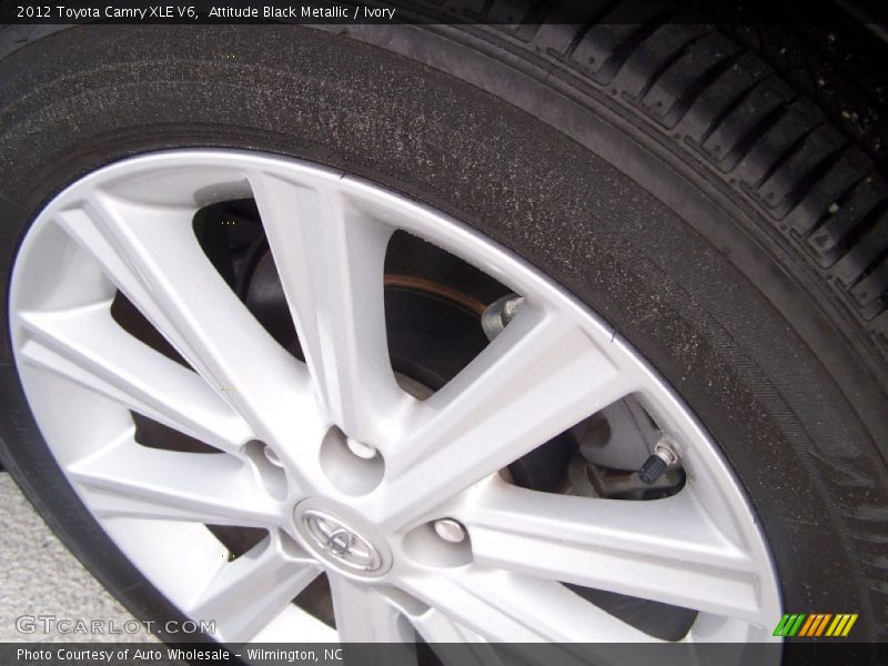 Attitude Black Metallic / Ivory 2012 Toyota Camry XLE V6