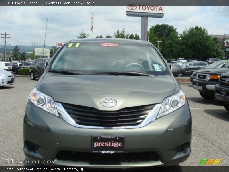 Cypress Green Pearl / Bisque 2011 Toyota Sienna LE