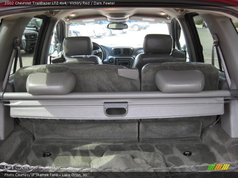 Victory Red / Dark Pewter 2002 Chevrolet TrailBlazer LTZ 4x4