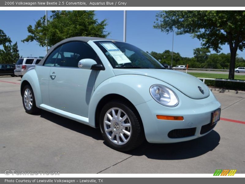 Front 3/4 View of 2006 New Beetle 2.5 Convertible