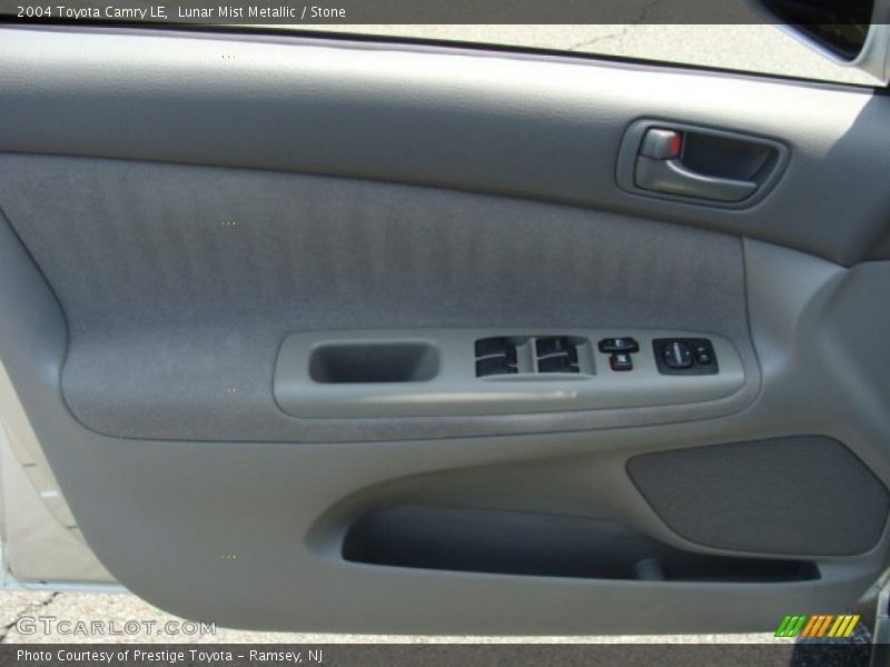 Lunar Mist Metallic / Stone 2004 Toyota Camry LE