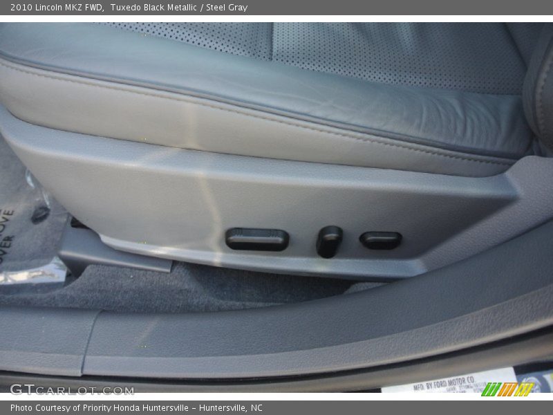 Tuxedo Black Metallic / Steel Gray 2010 Lincoln MKZ FWD