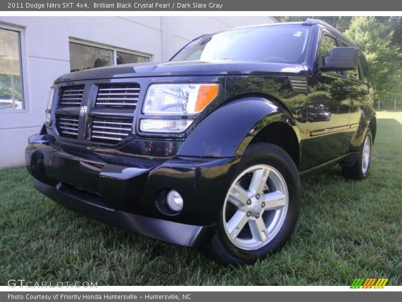 Brilliant Black Crystal Pearl / Dark Slate Gray 2011 Dodge Nitro SXT 4x4