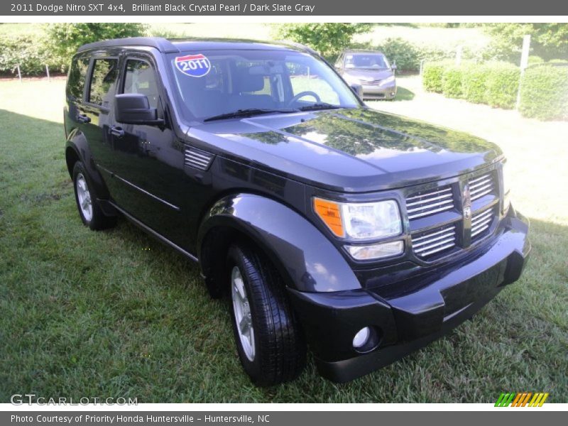 Brilliant Black Crystal Pearl / Dark Slate Gray 2011 Dodge Nitro SXT 4x4