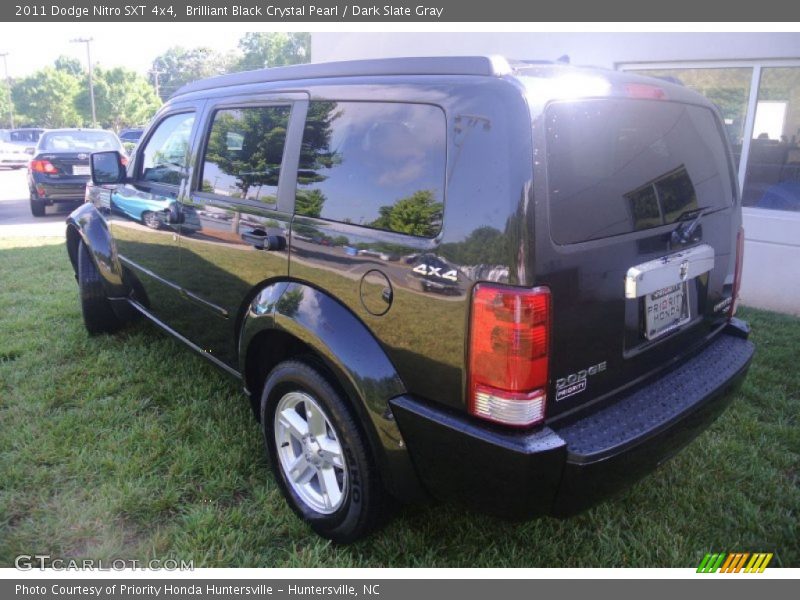 Brilliant Black Crystal Pearl / Dark Slate Gray 2011 Dodge Nitro SXT 4x4