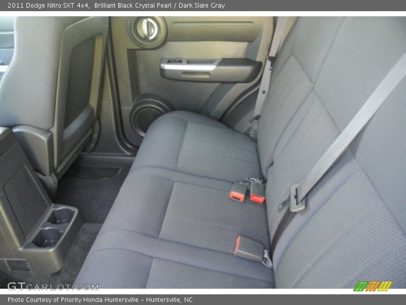 Brilliant Black Crystal Pearl / Dark Slate Gray 2011 Dodge Nitro SXT 4x4