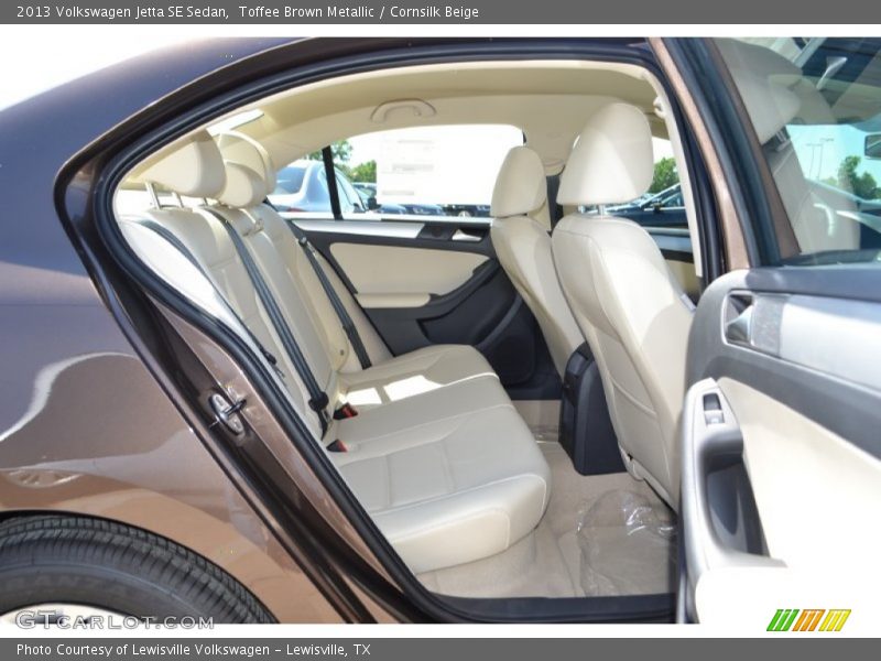 Toffee Brown Metallic / Cornsilk Beige 2013 Volkswagen Jetta SE Sedan