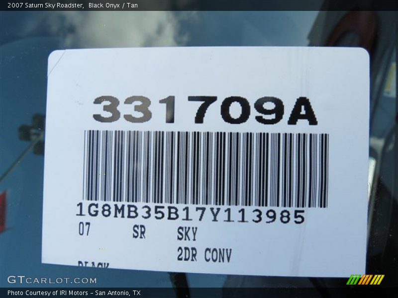 Black Onyx / Tan 2007 Saturn Sky Roadster