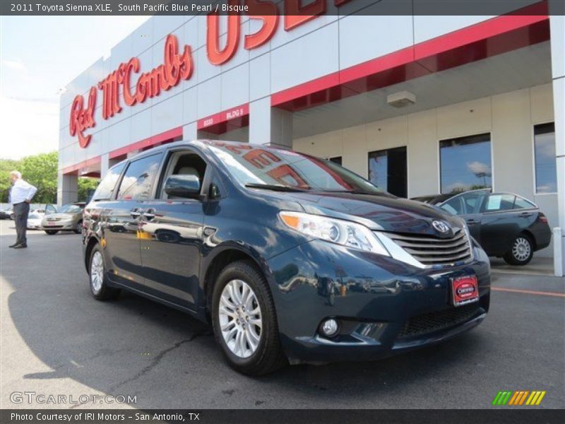 South Pacific Blue Pearl / Bisque 2011 Toyota Sienna XLE