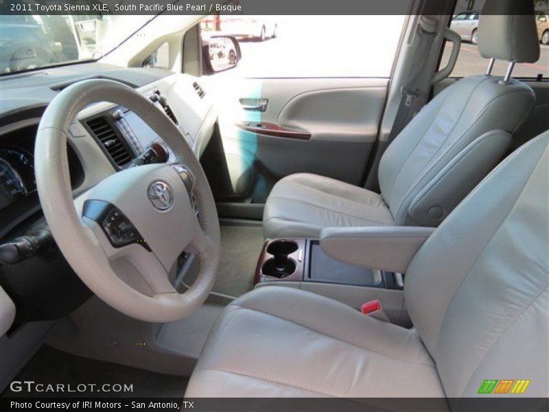 South Pacific Blue Pearl / Bisque 2011 Toyota Sienna XLE