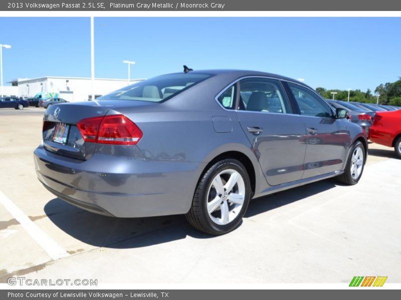 Platinum Gray Metallic / Moonrock Gray 2013 Volkswagen Passat 2.5L SE