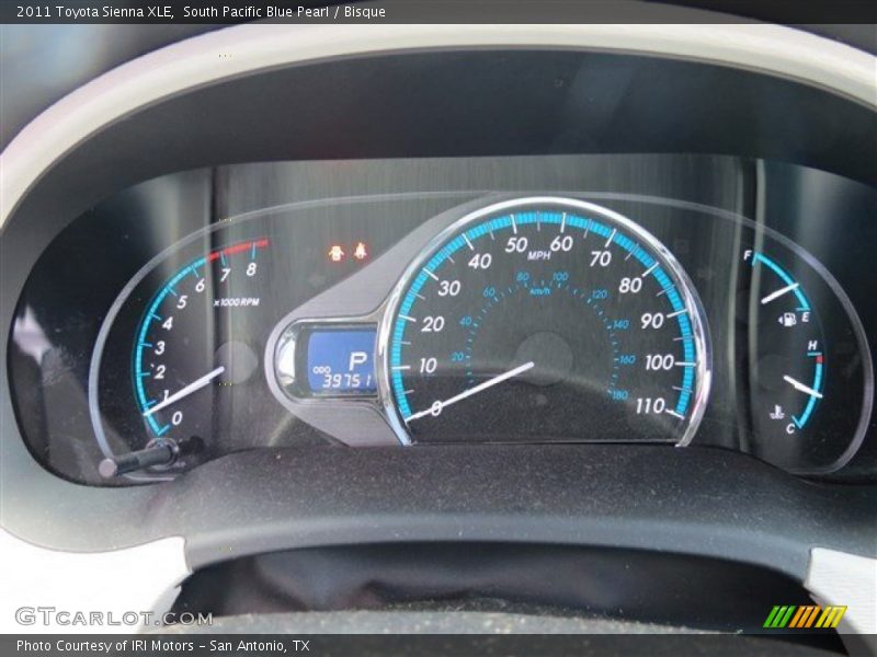 South Pacific Blue Pearl / Bisque 2011 Toyota Sienna XLE