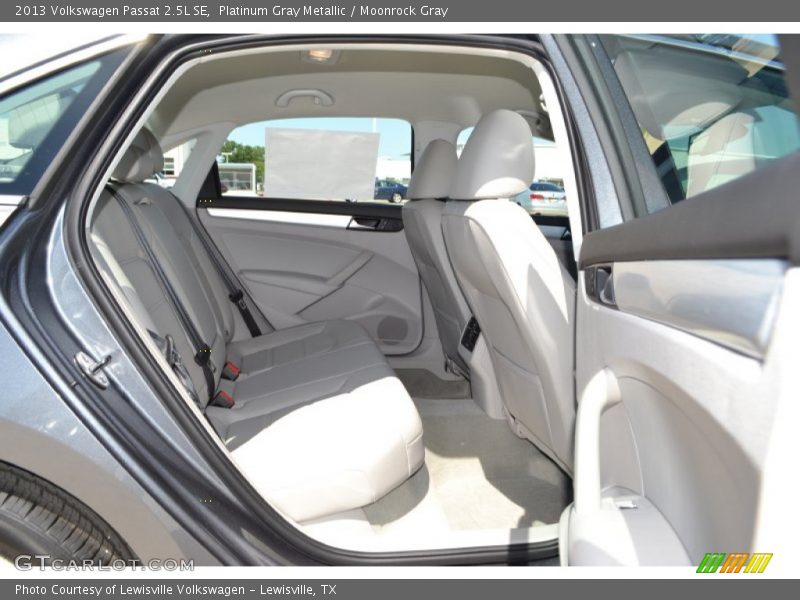 Platinum Gray Metallic / Moonrock Gray 2013 Volkswagen Passat 2.5L SE