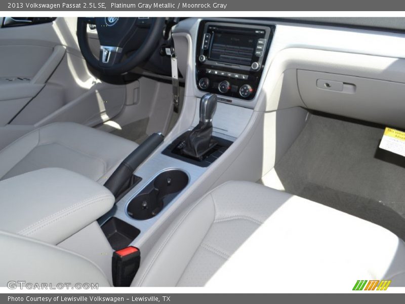 Platinum Gray Metallic / Moonrock Gray 2013 Volkswagen Passat 2.5L SE