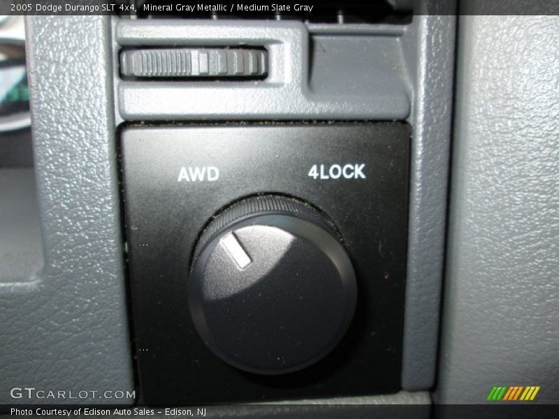 Mineral Gray Metallic / Medium Slate Gray 2005 Dodge Durango SLT 4x4