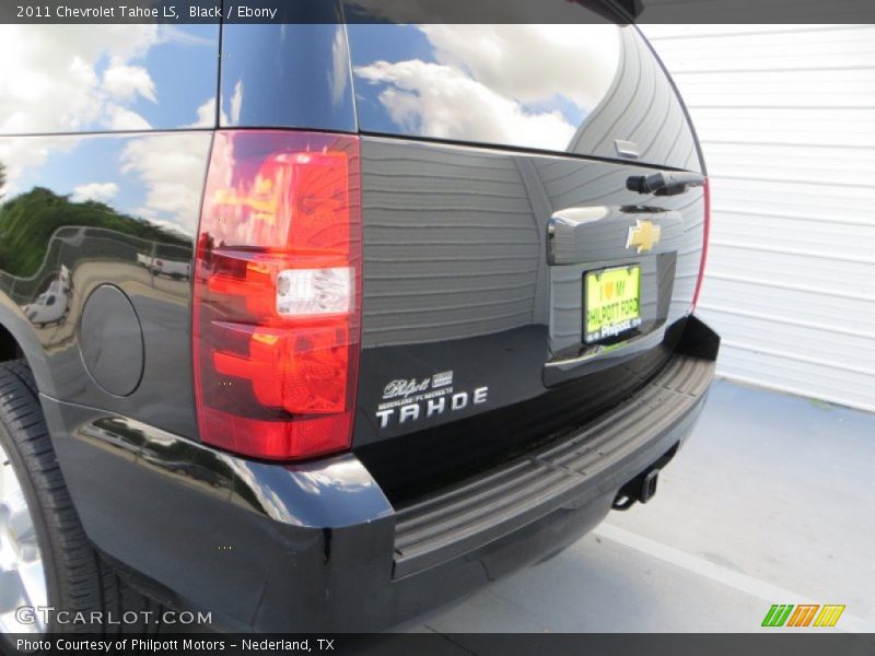 Black / Ebony 2011 Chevrolet Tahoe LS