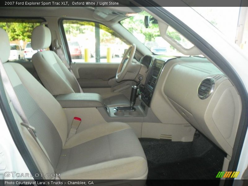  2007 Explorer Sport Trac XLT Light Stone Interior