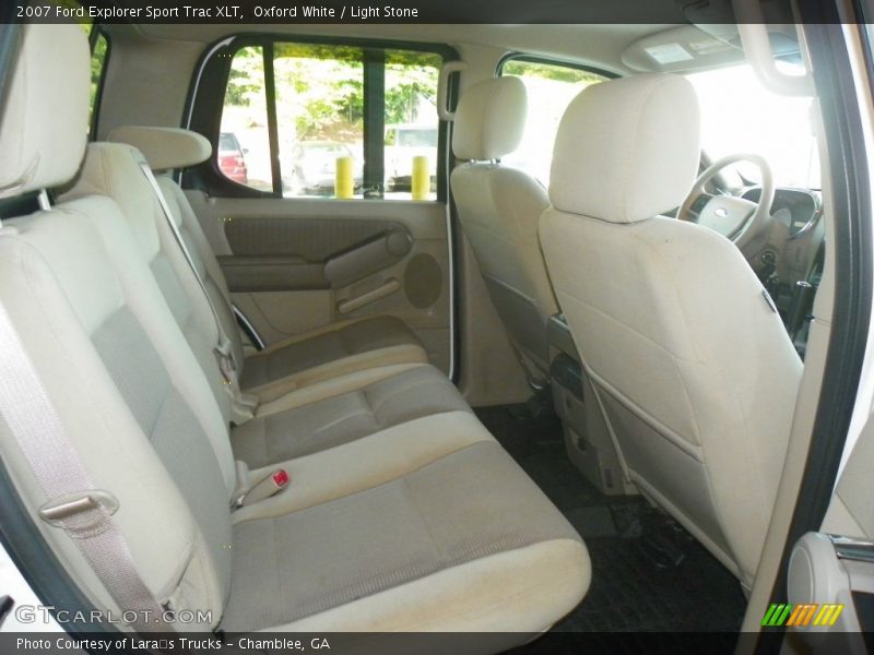 Oxford White / Light Stone 2007 Ford Explorer Sport Trac XLT