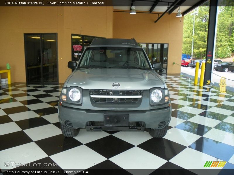 Silver Lightning Metallic / Charcoal 2004 Nissan Xterra XE