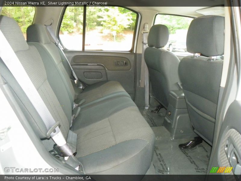 Silver Lightning Metallic / Charcoal 2004 Nissan Xterra XE