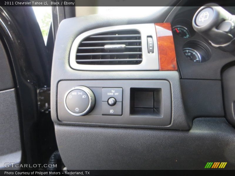 Black / Ebony 2011 Chevrolet Tahoe LS