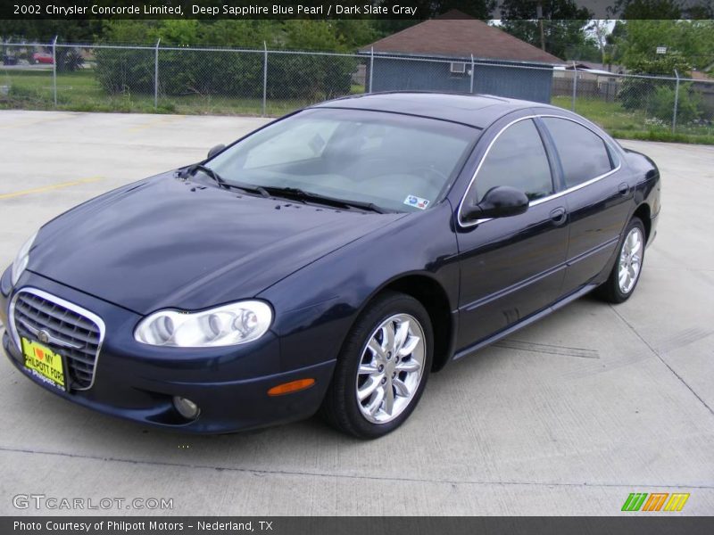 Deep Sapphire Blue Pearl / Dark Slate Gray 2002 Chrysler Concorde Limited