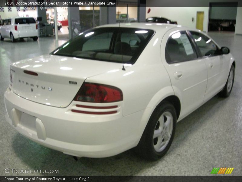 Stone White / Dark Slate Grey 2006 Dodge Stratus SXT Sedan