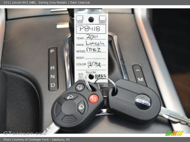 Sterling Grey Metallic / Dark Charcoal 2011 Lincoln MKZ AWD