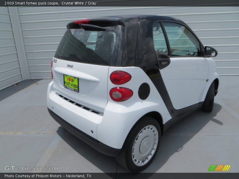 Crystal White / Gray 2009 Smart fortwo pure coupe