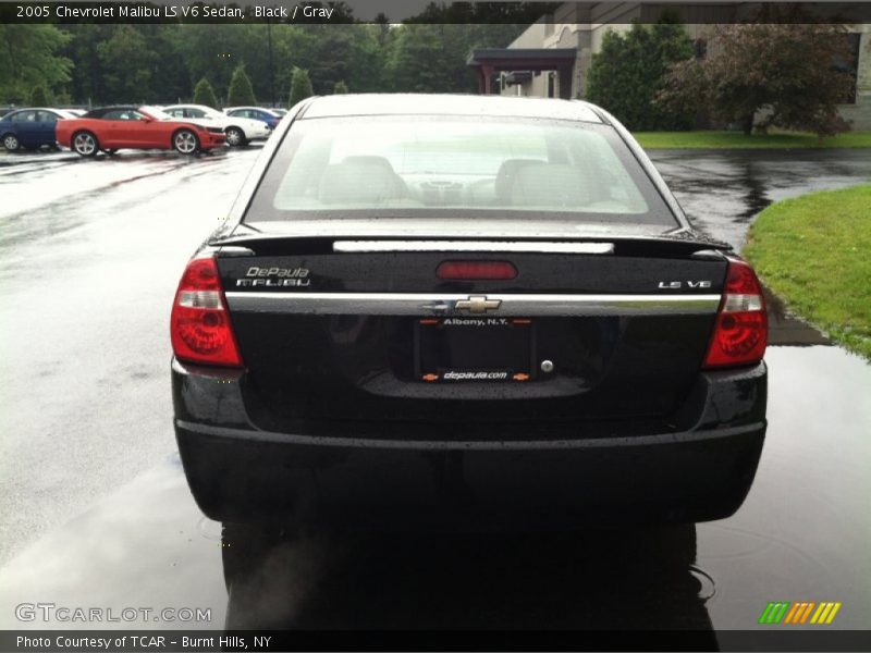 Black / Gray 2005 Chevrolet Malibu LS V6 Sedan