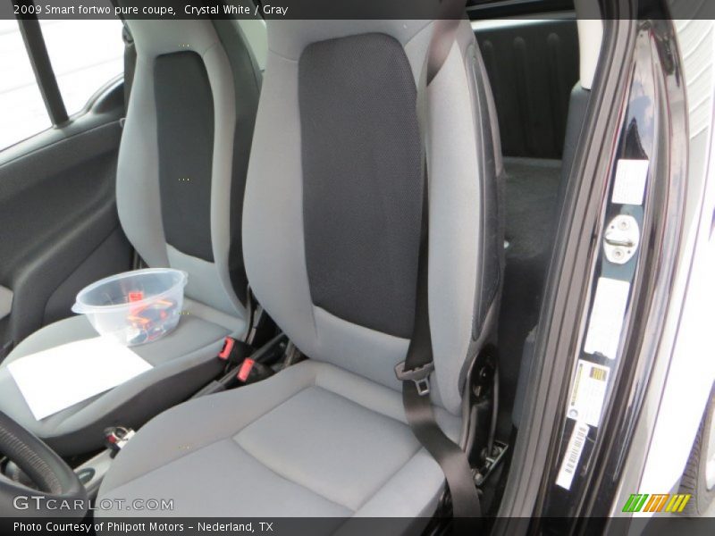 Crystal White / Gray 2009 Smart fortwo pure coupe