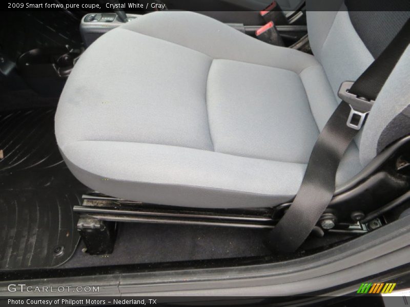 Crystal White / Gray 2009 Smart fortwo pure coupe