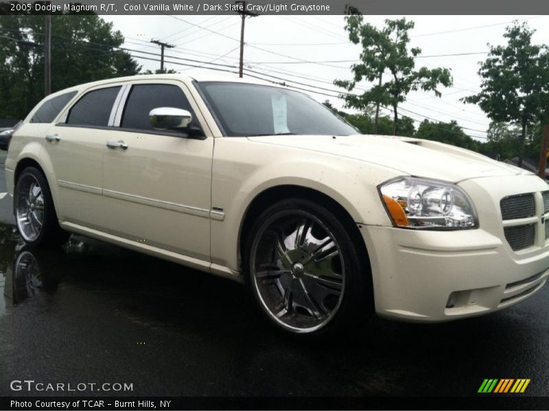 Cool Vanilla White / Dark Slate Gray/Light Graystone 2005 Dodge Magnum R/T