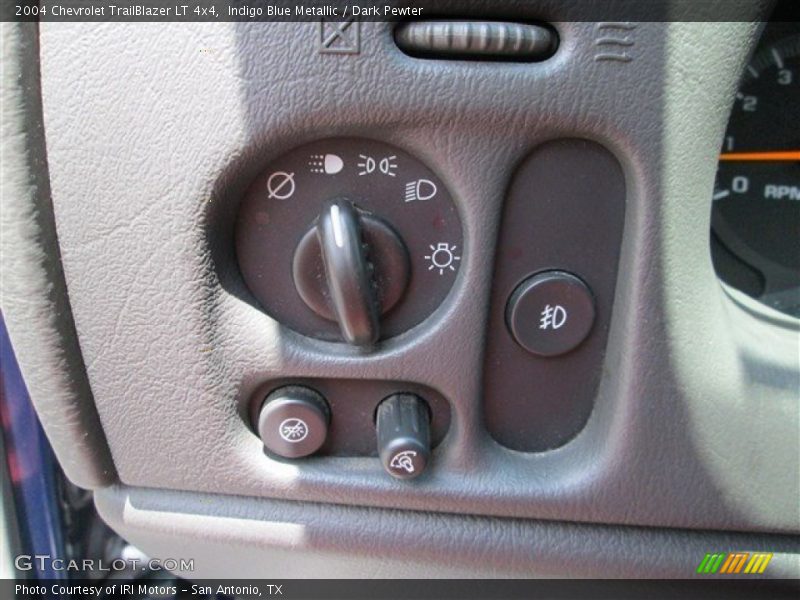 Indigo Blue Metallic / Dark Pewter 2004 Chevrolet TrailBlazer LT 4x4