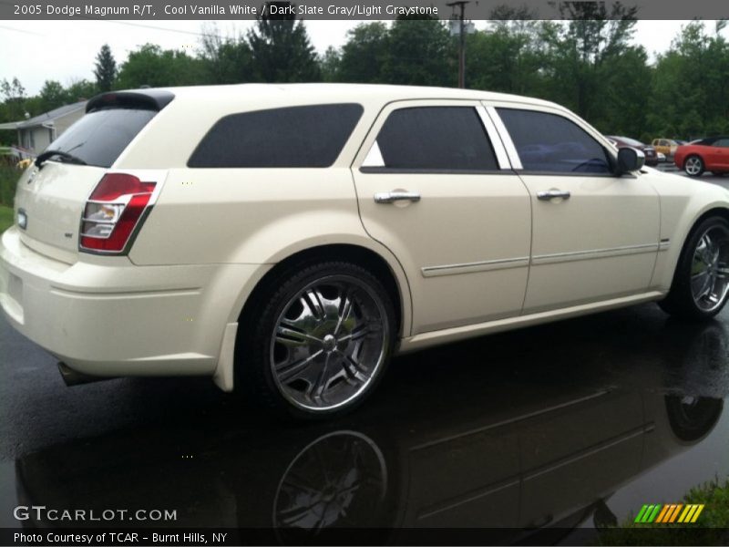 Cool Vanilla White / Dark Slate Gray/Light Graystone 2005 Dodge Magnum R/T