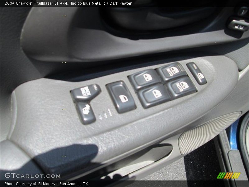 Indigo Blue Metallic / Dark Pewter 2004 Chevrolet TrailBlazer LT 4x4