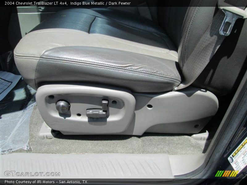 Indigo Blue Metallic / Dark Pewter 2004 Chevrolet TrailBlazer LT 4x4