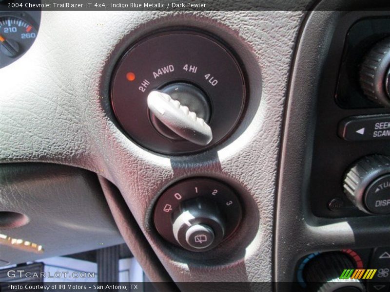 Indigo Blue Metallic / Dark Pewter 2004 Chevrolet TrailBlazer LT 4x4