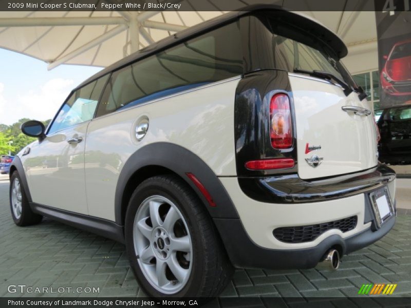 Pepper White / Black/Grey 2009 Mini Cooper S Clubman
