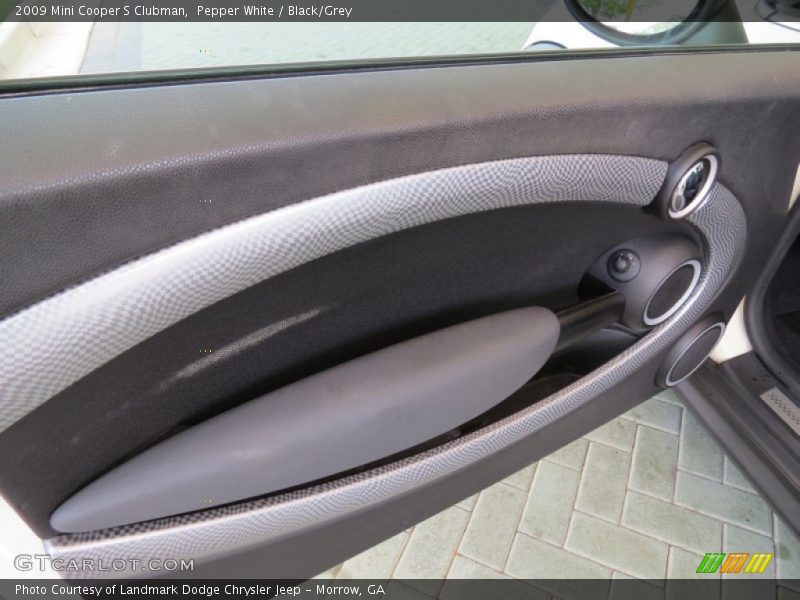 Pepper White / Black/Grey 2009 Mini Cooper S Clubman