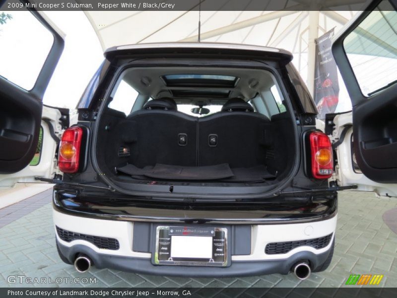 Pepper White / Black/Grey 2009 Mini Cooper S Clubman