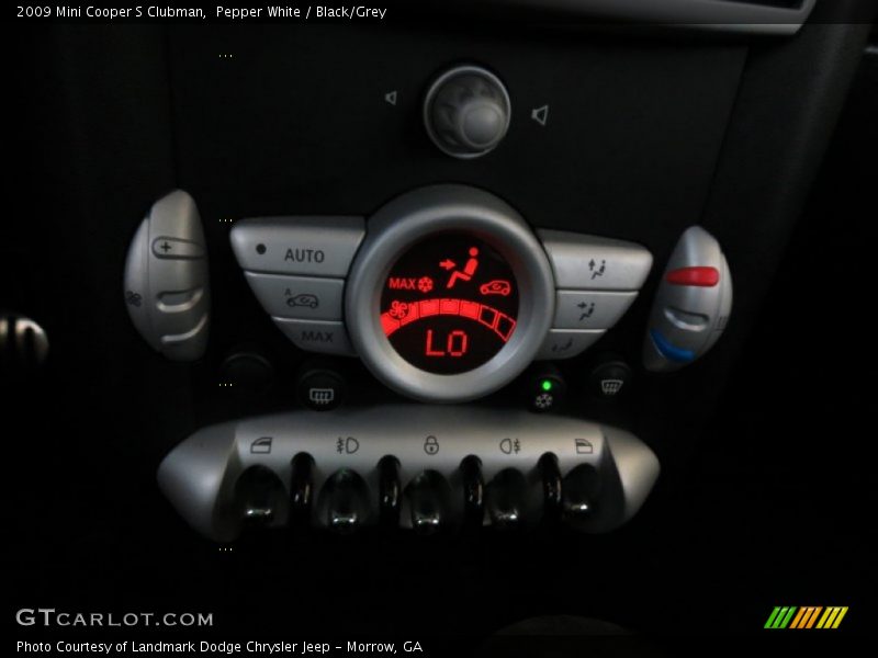 Pepper White / Black/Grey 2009 Mini Cooper S Clubman