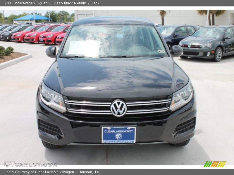Deep Black Metallic / Black 2013 Volkswagen Tiguan S