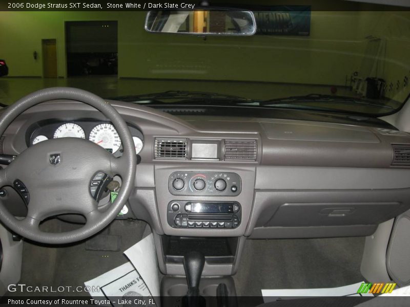 Stone White / Dark Slate Grey 2006 Dodge Stratus SXT Sedan