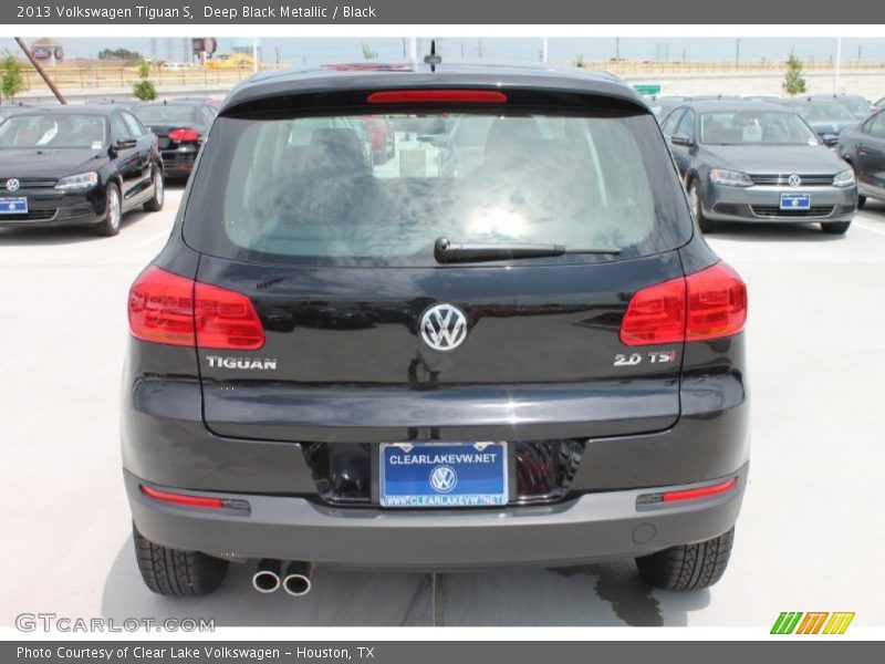 Deep Black Metallic / Black 2013 Volkswagen Tiguan S