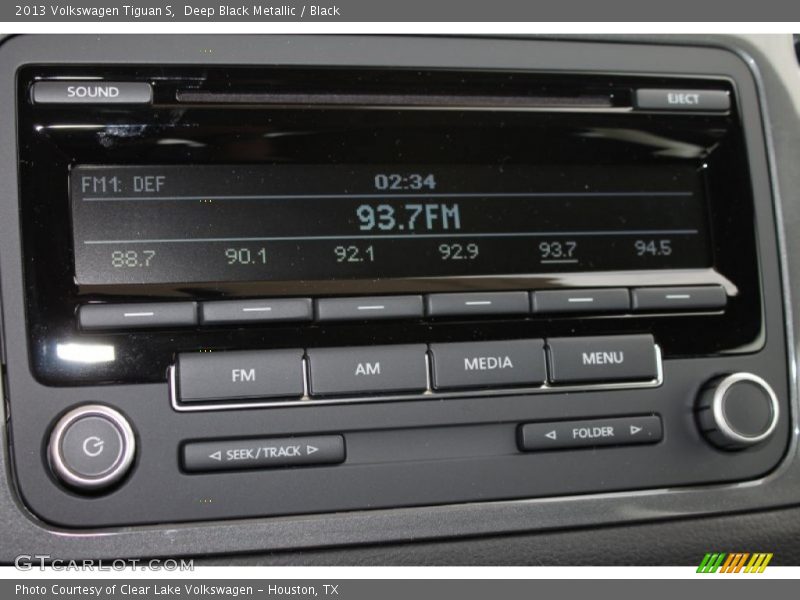 Deep Black Metallic / Black 2013 Volkswagen Tiguan S