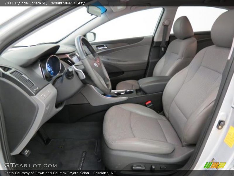 Radiant Silver / Gray 2011 Hyundai Sonata SE