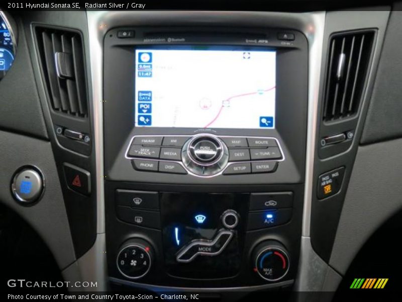 Radiant Silver / Gray 2011 Hyundai Sonata SE